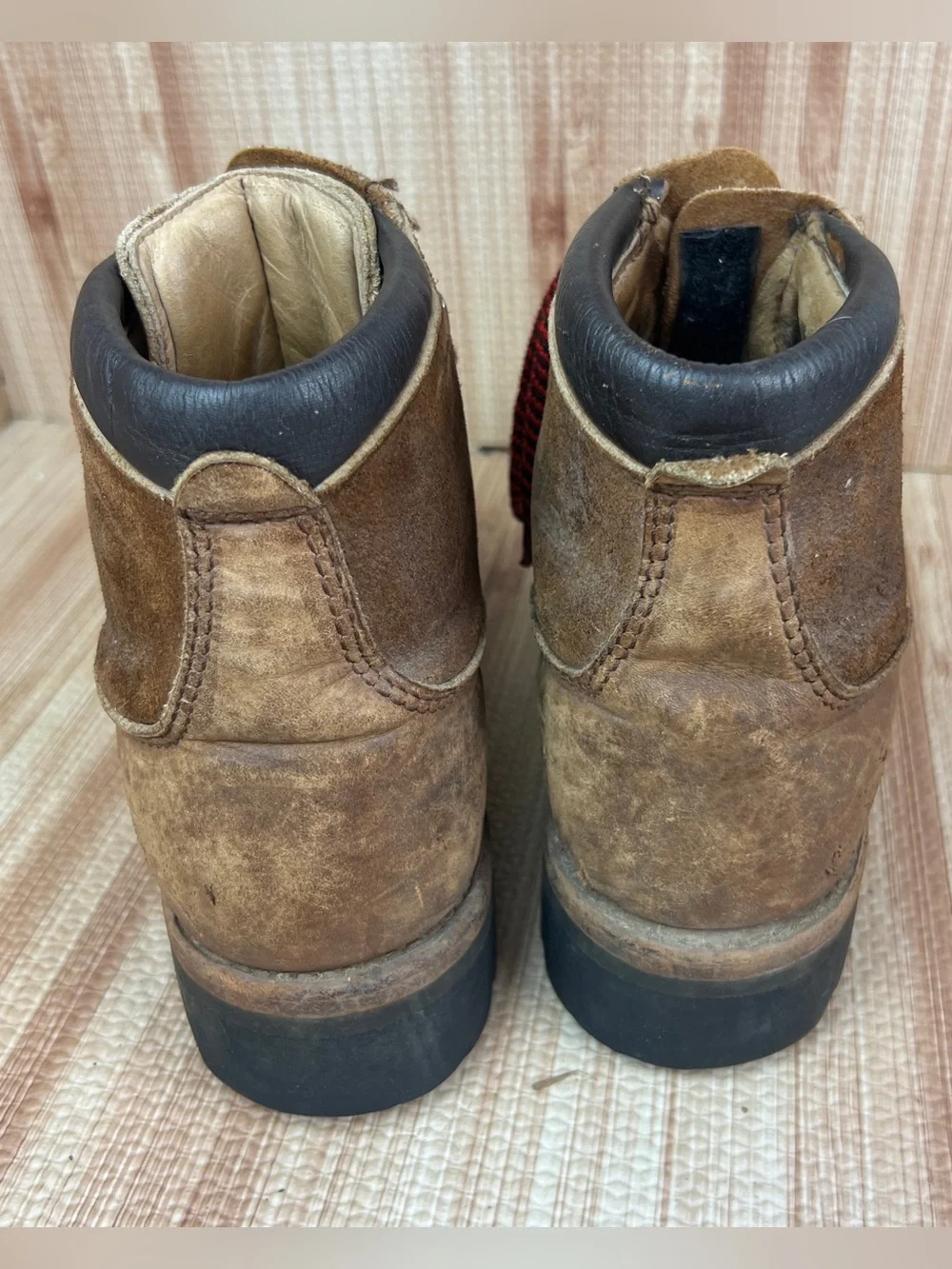 VINTAGE Dexter Mountaineer Hiking Boots Men's Sz 7 M Brown Suede Leather Vibram